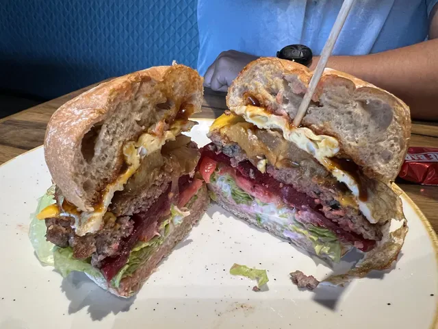 Burger Urge Crestwood