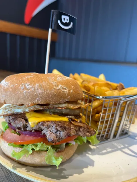 Burger Urge Crestwood