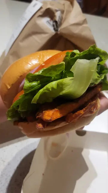 Burger'D Pacific Pines