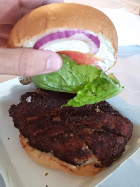 Burger'D Pacific Pines