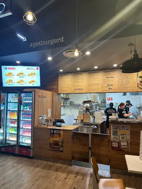 Burger'D Pacific Pines