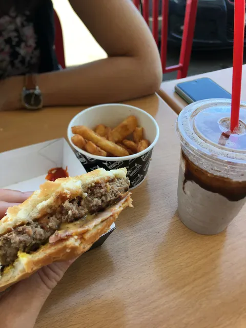 Burger’D Upper Coomera