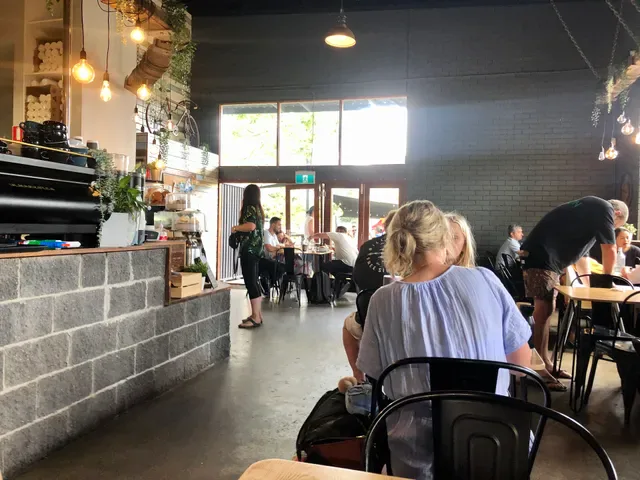 Cadence Cafe