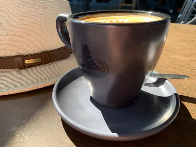 Cafe on South Bay
