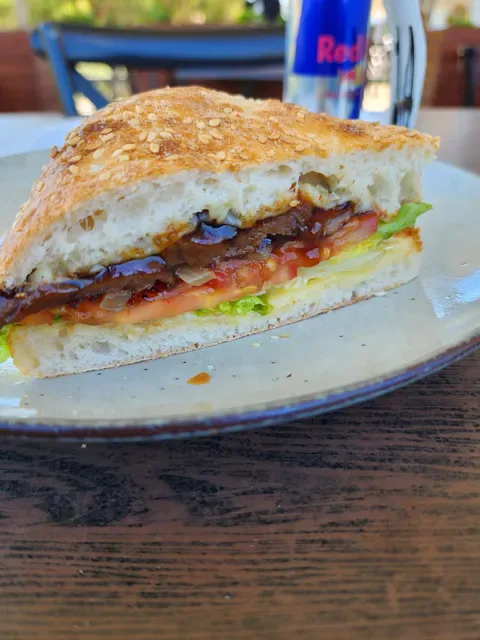 Cafe on South Bay