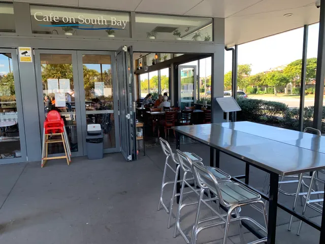 Cafe on South Bay