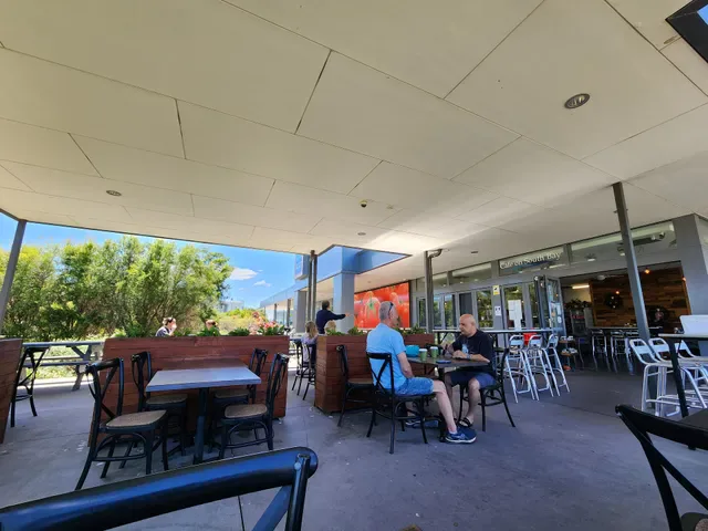 Cafe on South Bay
