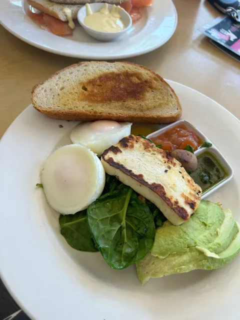 Cafe Tahbella