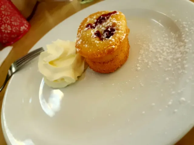 Cafe Tahbella