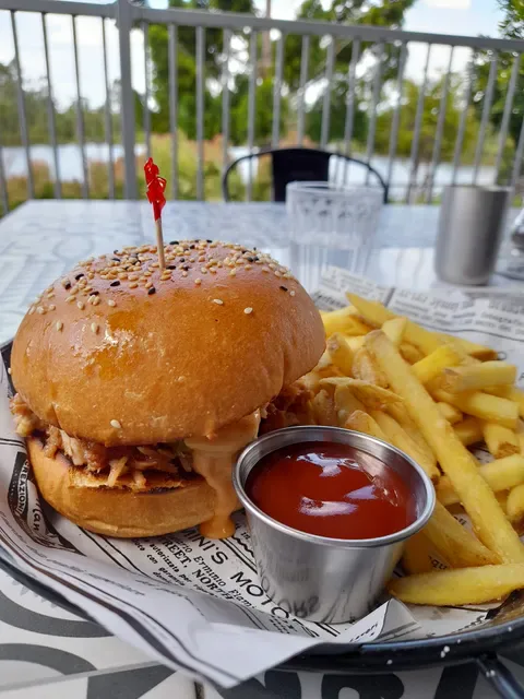Cafe Two Coomera