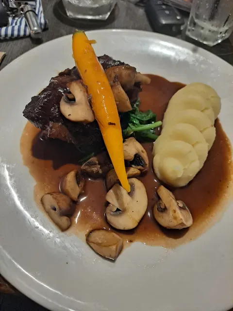Cavills Steakhouse & Rooftop Bar