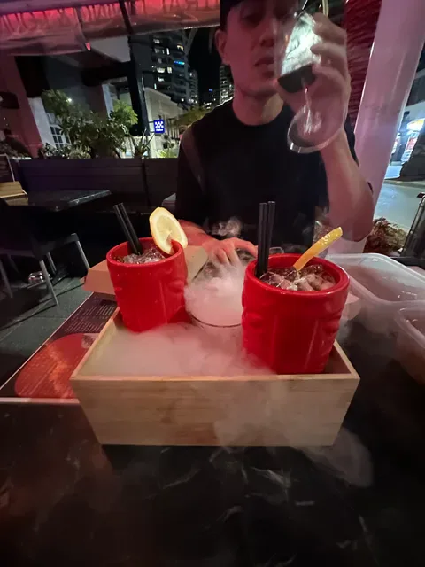 Central Lounge Bar and Dining