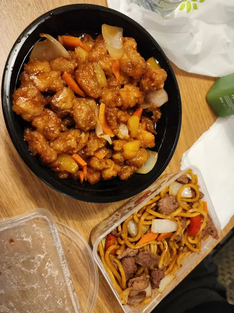 Chef's Chow Mein