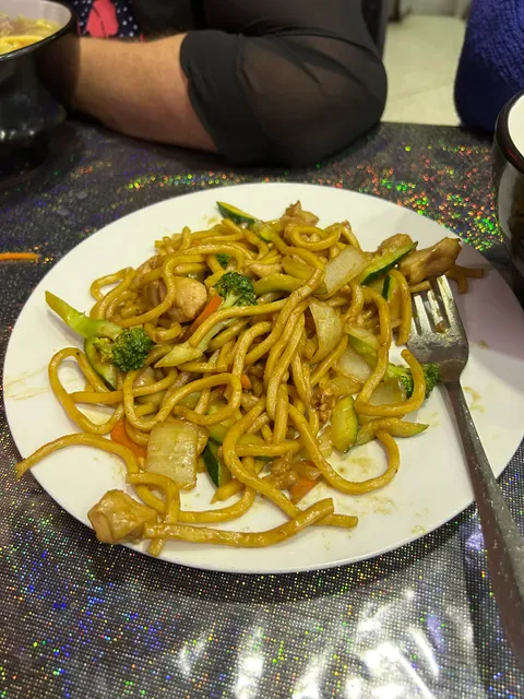 Chef's Chow Mein