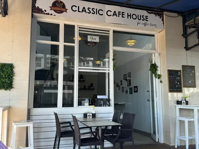 BELLAAYU CAFE