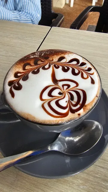 BELLAAYU CAFE