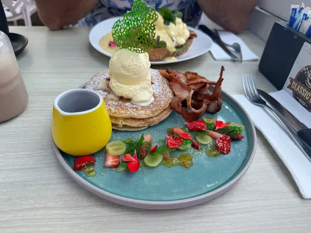 BELLAAYU CAFE