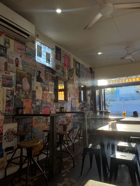 Commune Cafe