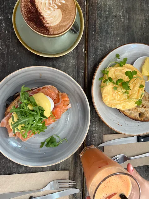 Commune Cafe
