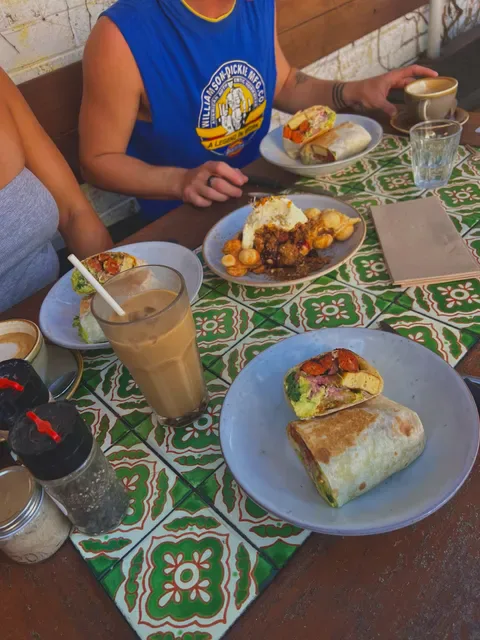 Commune Cafe