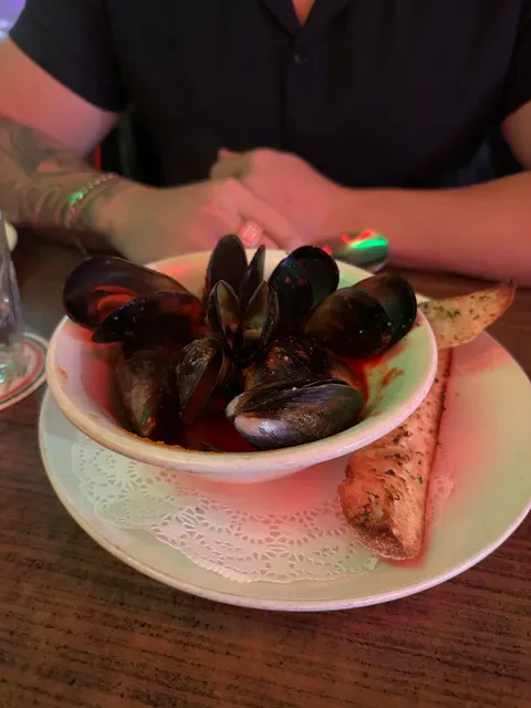 Costa D'oro Italian Restaurant & Pizzeria