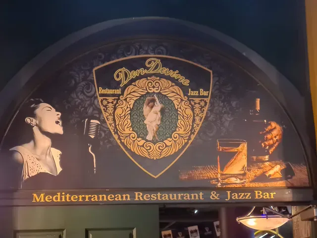 Den Devine Restaurant & Music Lounge