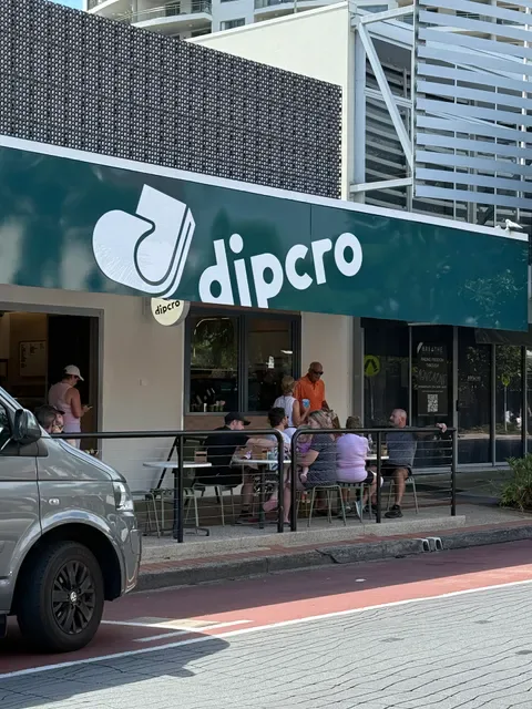 Dipcro Pastry