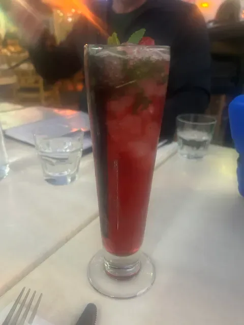 Domanis Cafe Restaurant Bar