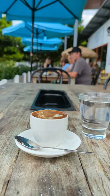 Dune Cafe, Currumbin