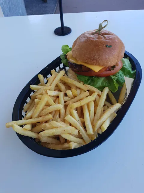 Dune Cafe, Currumbin