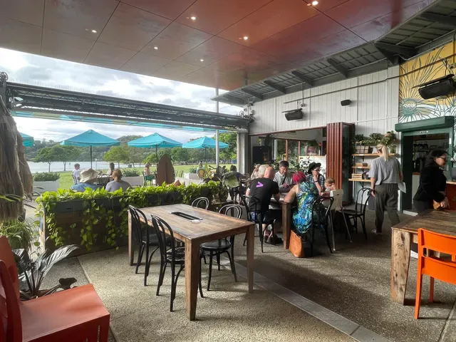 Dune Cafe, Currumbin