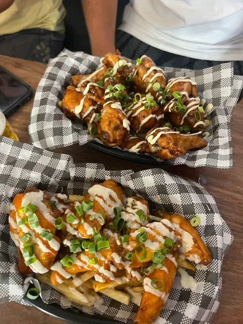 Eddie's Grub House