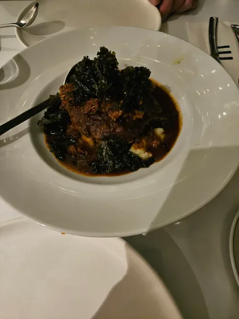 Edgewater Dining and Lounge