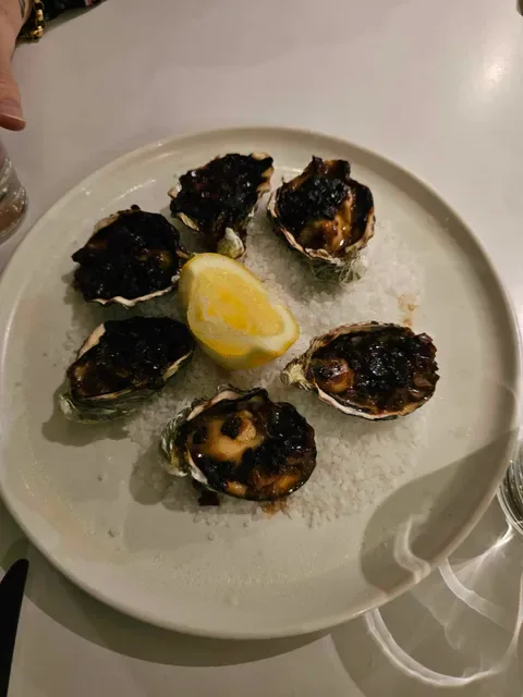 Edgewater Dining and Lounge