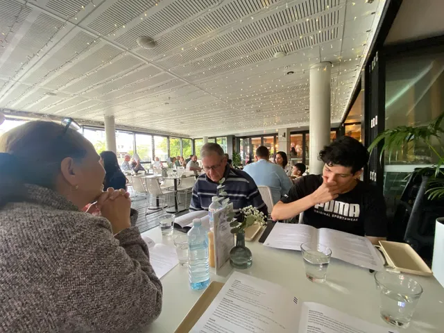 Edgewater Dining and Lounge