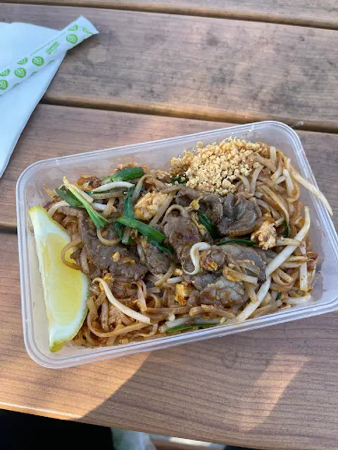 EZY Thai Restaurant - Currumbin Fair