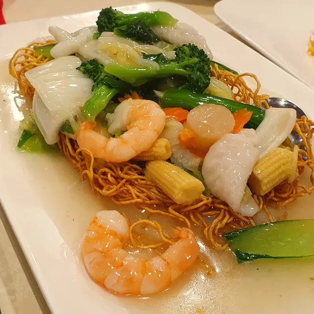 Feng Shui Chinese Restaurant