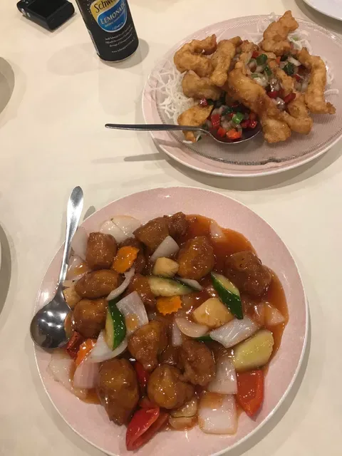 Feng Shui Chinese Restaurant
