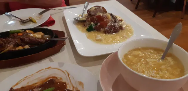 Feng Shui Chinese Restaurant