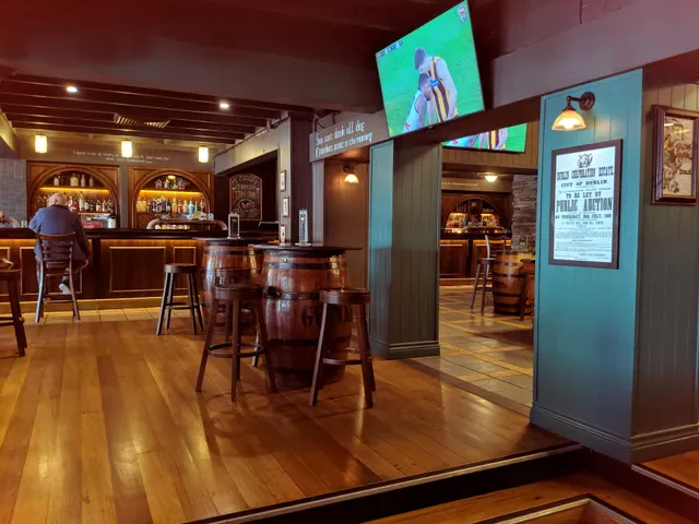 Finn McCool's Surfers Paradise
