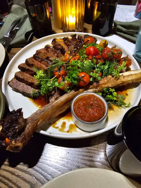 Garden Kitchen & Bar