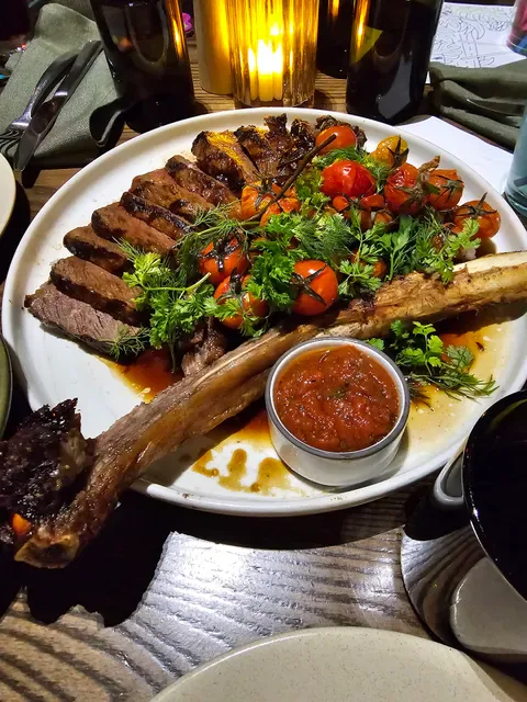 Garden Kitchen & Bar