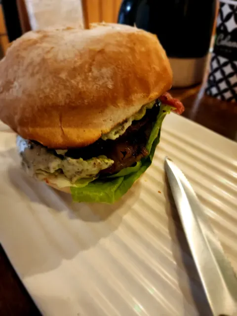 Grill'd Burgers - Pacific Fair
