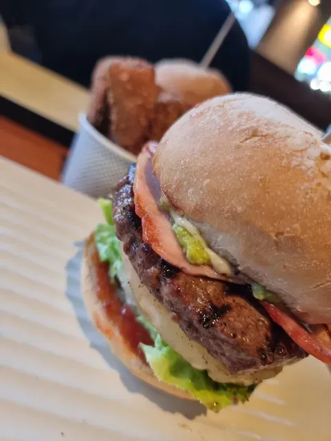 Grill'd Burgers - Surfers Paradise