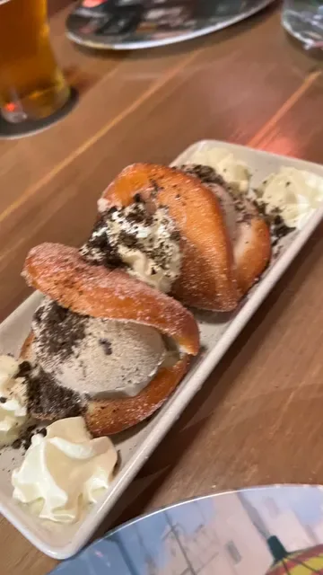 Harajuku Gyoza Broadbeach