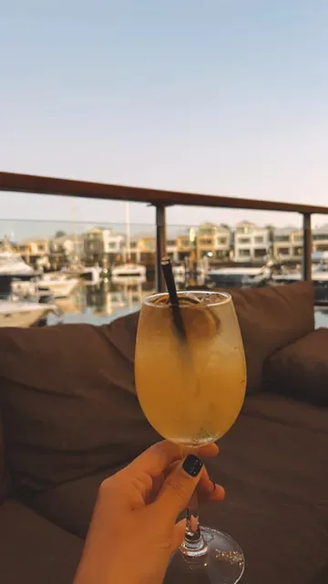 HarbourVue Tavern