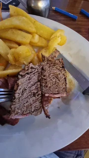 Helensvale Tavern