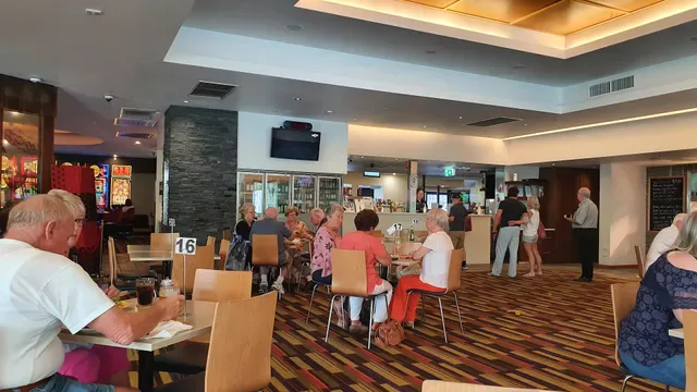 Helensvale Tavern