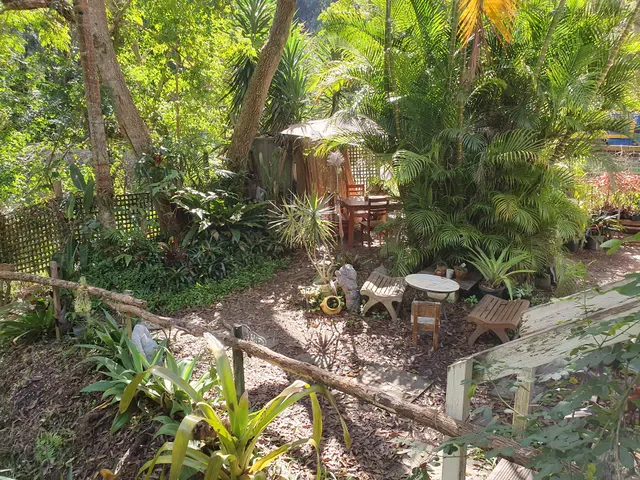 Hideaway Cafe