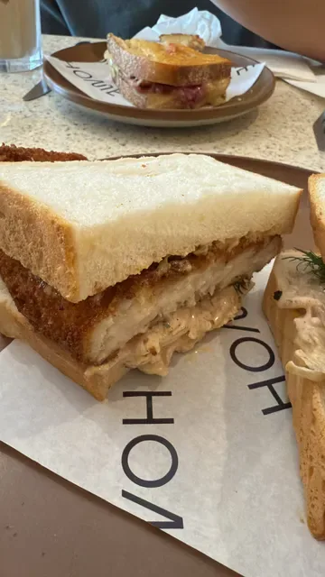 Home Cafe Currumbin
